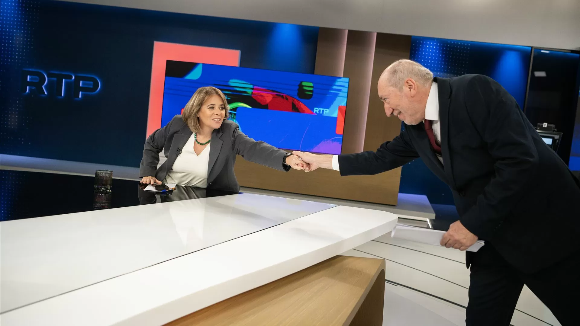 "Apelo desesperado". Catarina Martins e António Filipe não desistem para Seguro