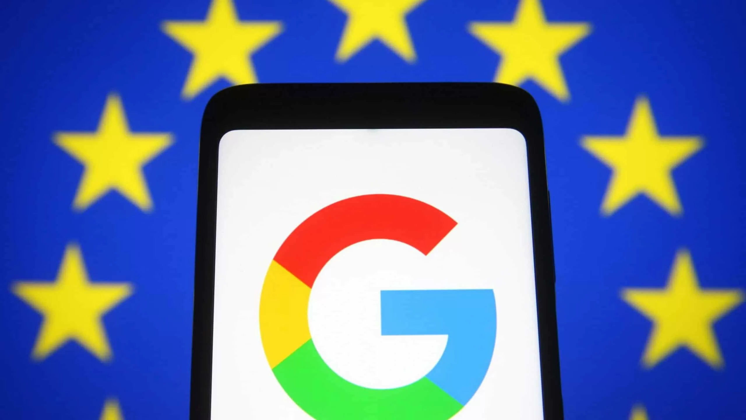 União Europeia cobra do Google abertura de dados e serviços de IA