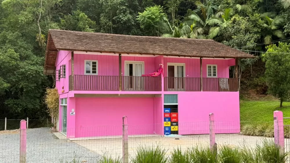 Gerente da boate Kaskeiro Rosa apresenta evolução positiva e deixa a UTI após ataque em Timbó