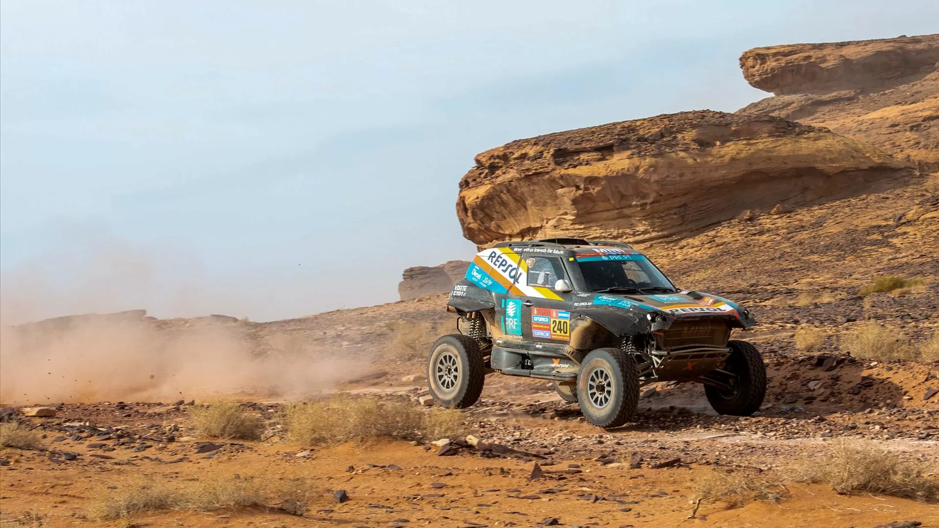 Lendas do Dakar acreditam que João Ferreira pode vencer