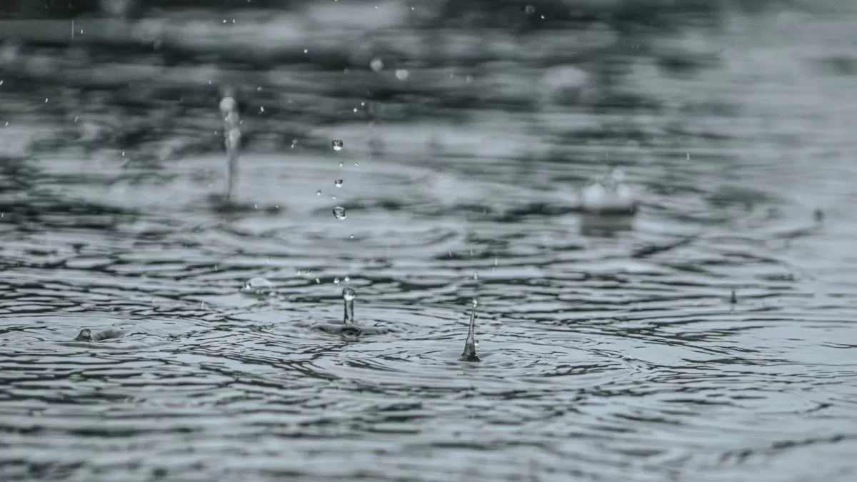 Temporais persistem em Santa Catarina e elevam risco de alagamentos e ventos fortes no Vale do Itajaí e Litoral Norte
