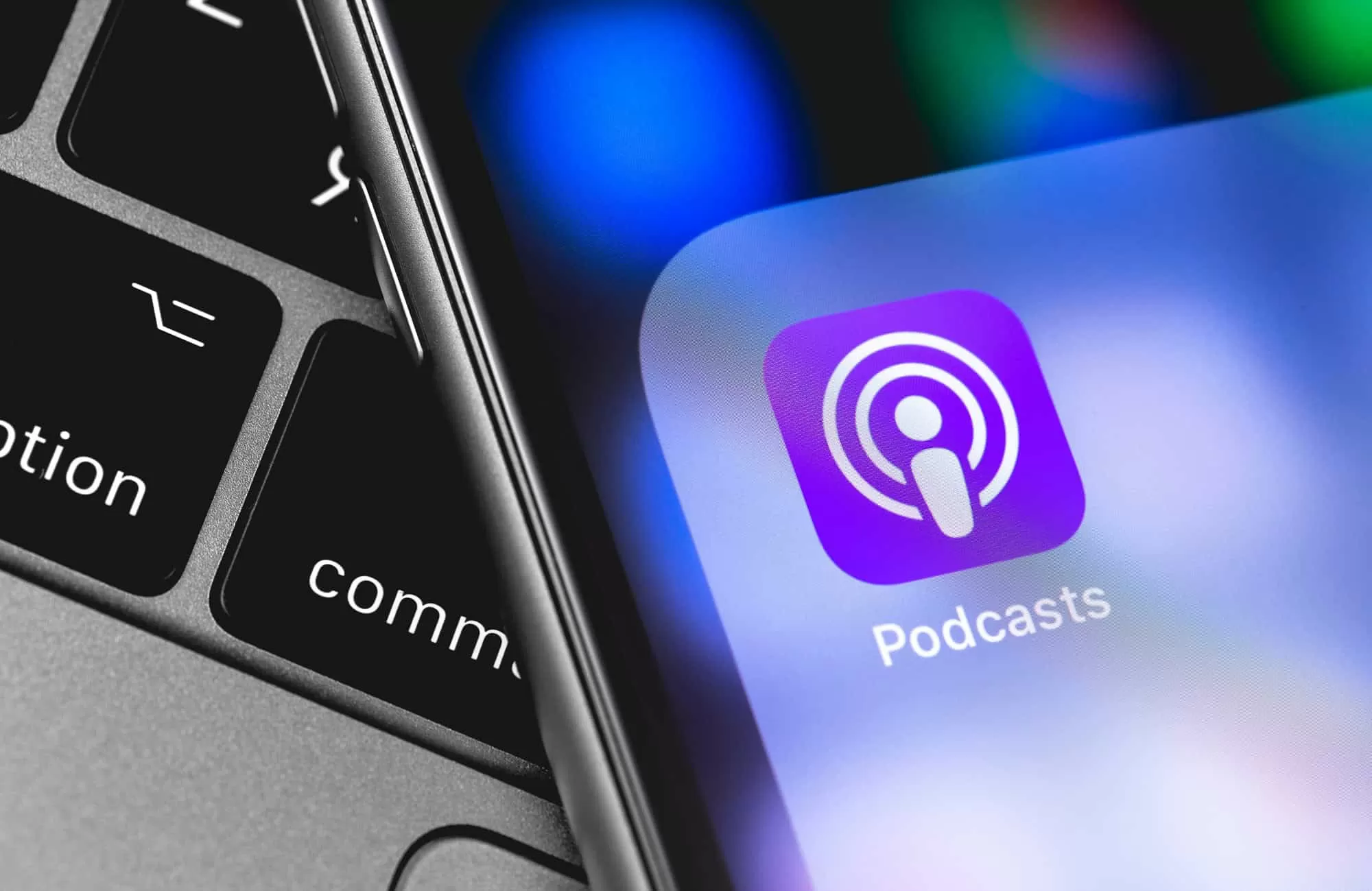 Apple integra vídeos ao Podcasts e mira YouTube e Spotify