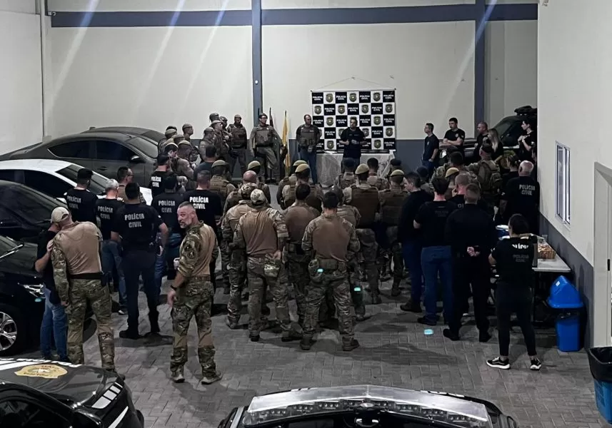 Megaoperação ‘Asfixia Marinha’ mobiliza 80 policiais contra organização criminosa ligada ao narcotráfico em Gaspar