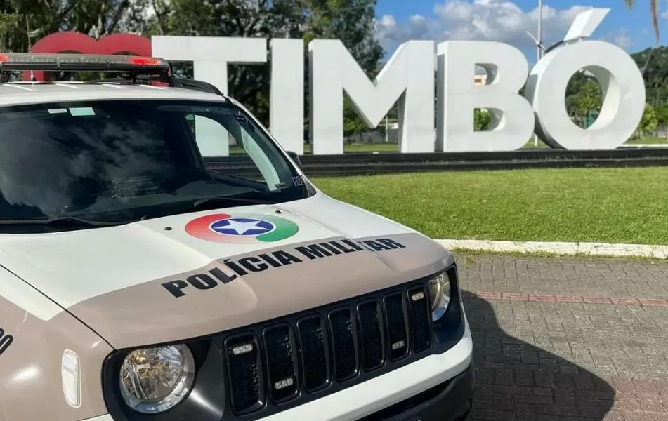 Polícia Militar intensifica ações em Timbó e registra prisões, operações de trânsito e prevenção ao crime