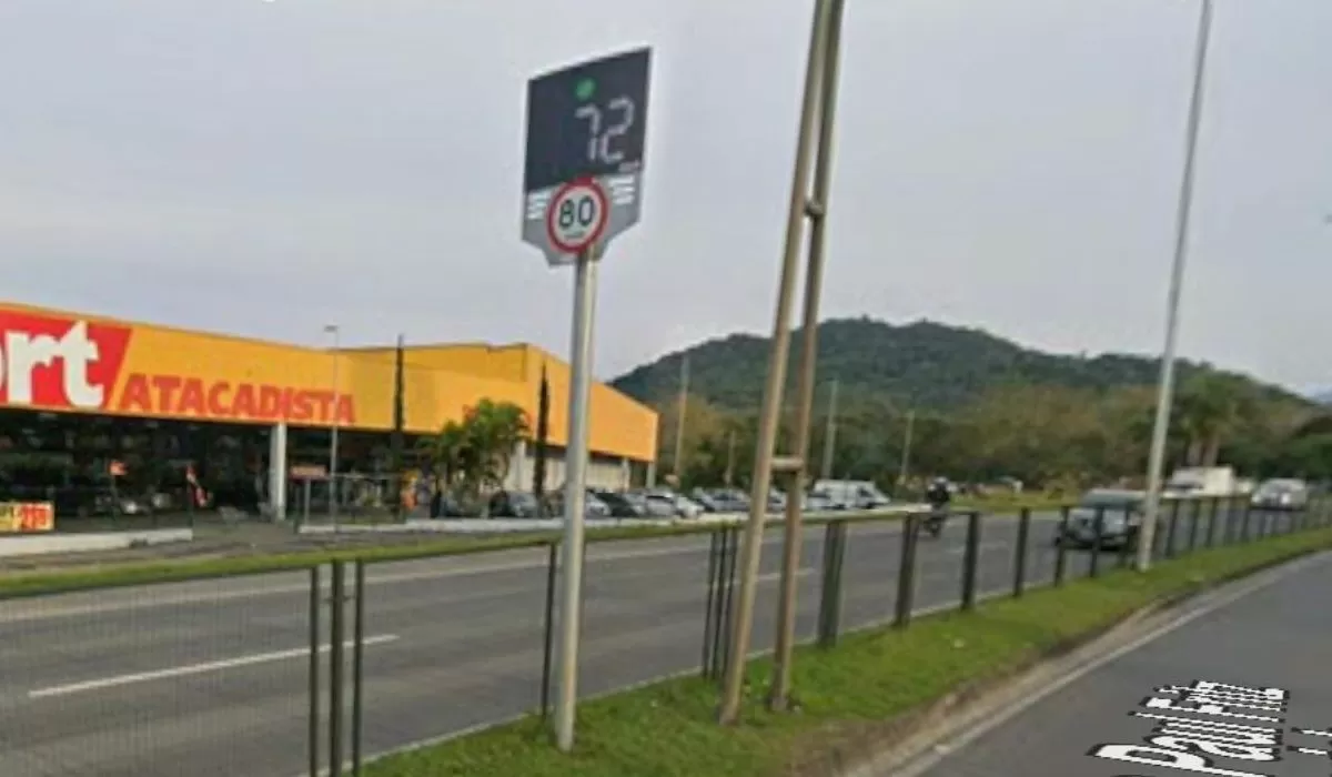 Blumenau ativa novo sistema nos radares e passa a medir a velocidade média dos motoristas nas principais vias