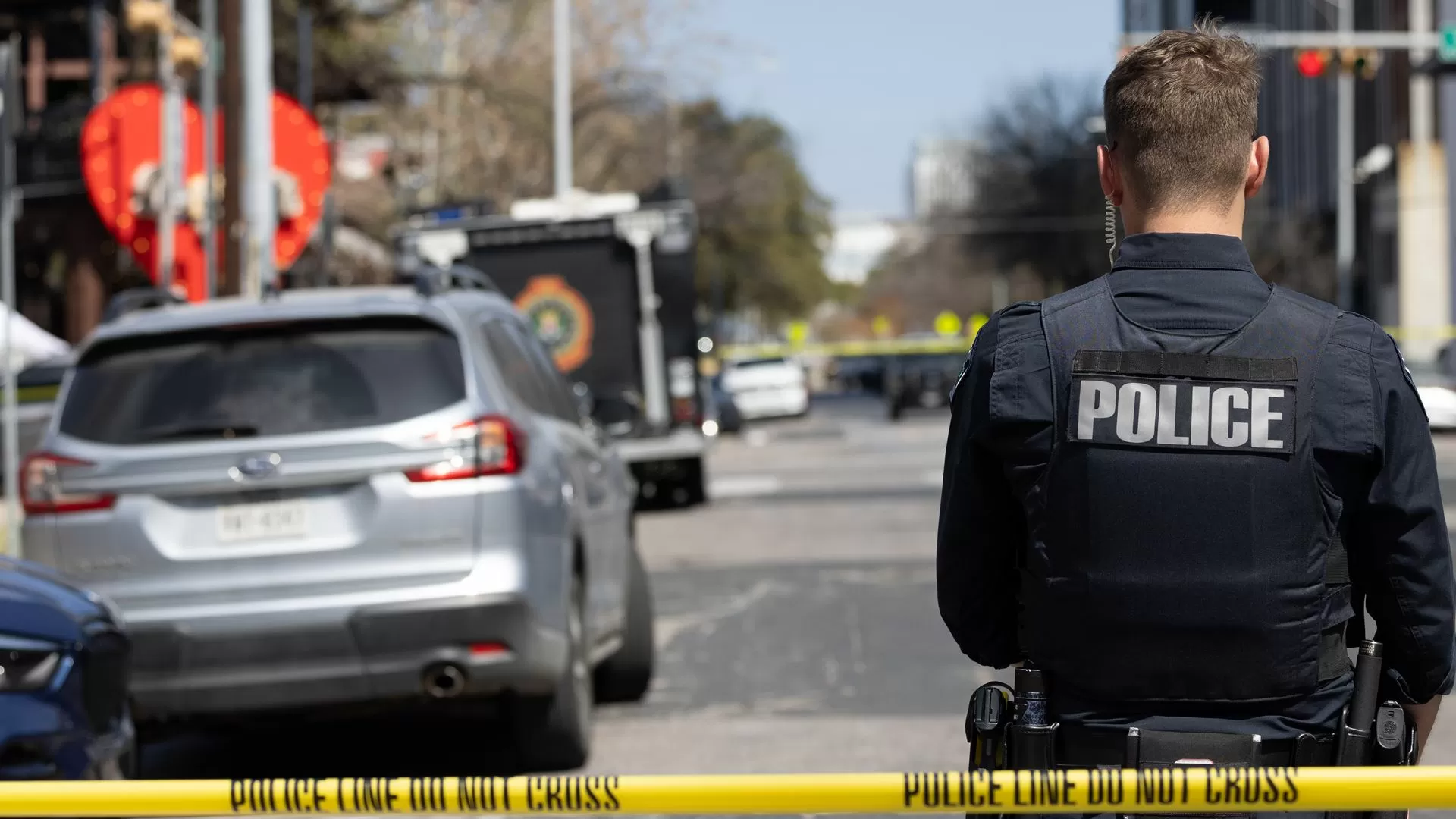 Dois mortos e 14 feridos em tiroteio no Texas. FBI investiga ato de terrorismo
