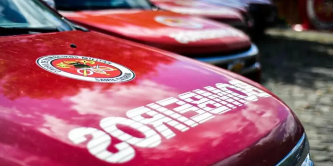 Menino de 10 anos é atendido após colisão entre veículos em Blumenau