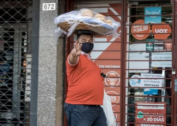 “A importância da economia no cotidiano das pessoas”