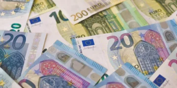 “Gestão financeira e competitividade no mundo dos negócios”