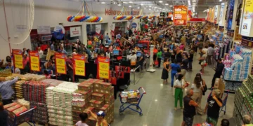 Grupo Koch abre 150 vagas para primeira loja em Canelinha