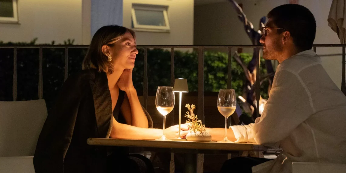 Praia Brava: o refúgio perfeito para casais apaixonados celebrarem o mês dos Namorados