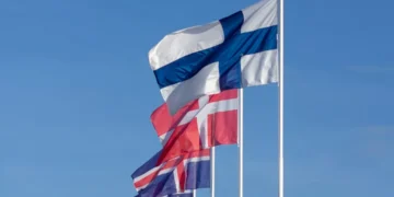 “Política: Ferramenta para mudanças positivas na sociedade”