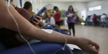 Brasil tem quase 6 milhões de casos de dengue com mais de 3 mil mortes confirmadas 