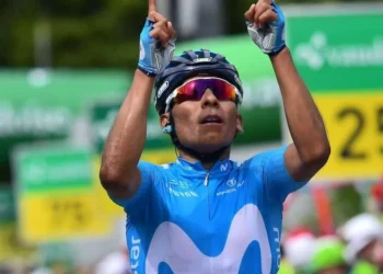 El ciclista colombiano Nairo Quintana sufrió una nueva lesión