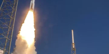 Salió el Starliner: la nave con la que Boeing le competirá a SpaceX ya alzó vuelo