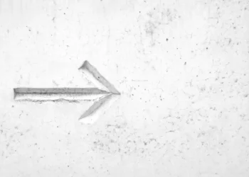 “Marketing Estratégico: O Sucesso de Olivia Traven”