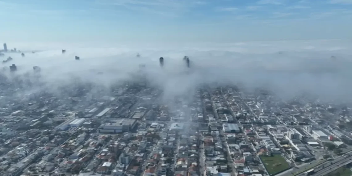 SC tem portos e aeroportos fechados devido a nevoeiro