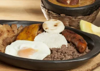 Las 15 mejores ciudades del mundo para comer en 2024, según ránking: una es colombiana