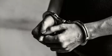 Homem que matou adolescente de 15 anos com ajuda de outros seis em SC é condenado a 41 anos de prisão