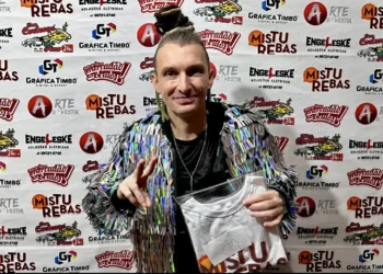 Bob Maicon, o ex-vendedor de x-salada que ganhou os palcos