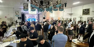 32ª Festa do Imigrante de Timbó: 11 dias, 67 apresentações, mais de 80 tipos de comida e 30 de cerveja