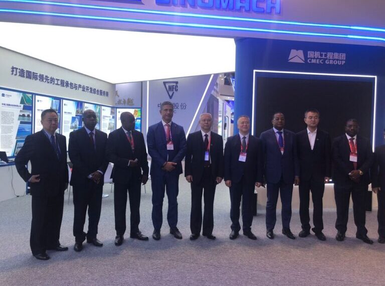 MACAU – CHINA: Ministro da Energia e Águas fortalece cooperação durante o 15º fórum de Macau.