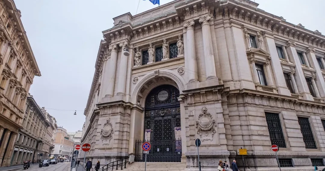 “O papel das finanças na economia: estabilidade e crescimento”