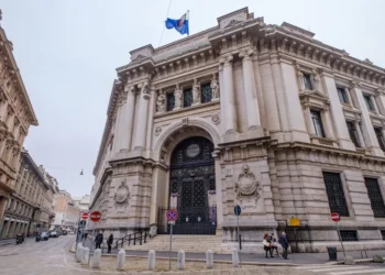 “O papel das finanças na economia: estabilidade e crescimento”