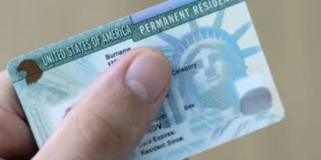 ¿Cuándo sé que ya es urgente renovar mi green card?