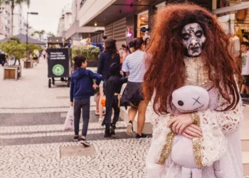 Jurerê OPEN terá 3 dias de Halloween,  com Casa do Terror e desfile de fantasias e pets