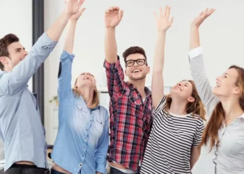 ¿Cómo saber si soy millennial o generación Z? Estas son sus características