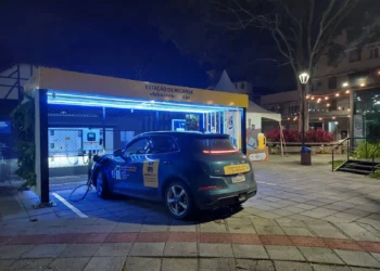 Blumenau dá um passo rumo ao futuro: Estação Unifique inaugura primeiro eletroposto público da região