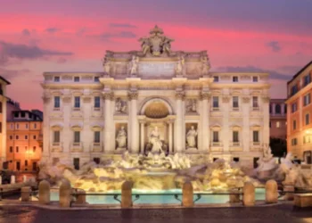 La Fontana di Trevi reabre al público tras renovación