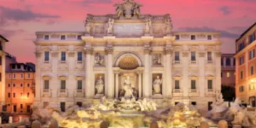 La Fontana di Trevi reabre al público tras renovación