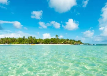 La isla de Colombia en la que ‘el mar es de siete colores’: ¿dónde se ubica?