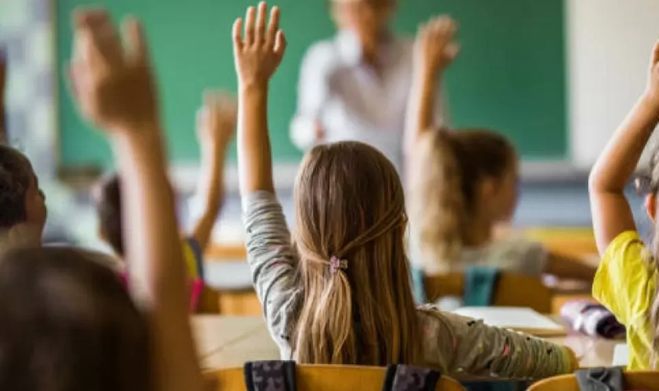 ¿Quiénes tienen derecho a recibir el kit escolar de Colsubsidio? Estos requisitos