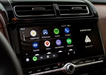 Como resolver bug no Android Auto que impede conexão sem fio e reinicia telefones