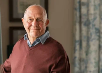 ¿Por qué se produce el ‘olor a viejo’? El dato que debería tener en cuenta