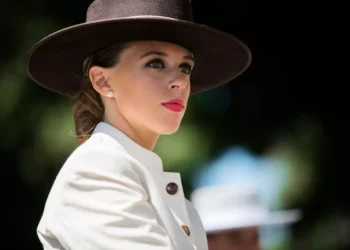 “Descubra a luxuosa Costa del Sol em Málaga”