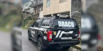 Estagiária da Justiça Federal é presa em SC por vazar dados sigilosos para facção criminosa