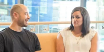 ¿Qué cantidad de tiempo debe pasar para que un silencio se perciba incómodo?