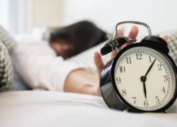 ¿Duerme mal o no descansa? Estas podrían ser algunas de las razones
