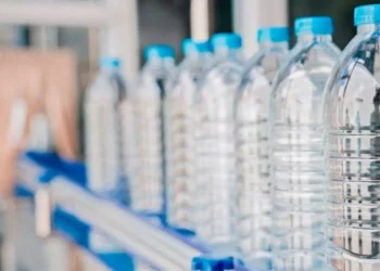 Si toma agua en botella, tenga en cuenta esta recomendación para su salud