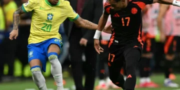 Eliminatorias: Colombia perdió 2-1 contra Brasil en los últimos minutos