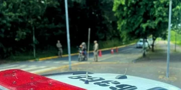 PM de Timbó atende 80 ocorrências, prende uma pessoa e autua 13 motoristas em uma semana