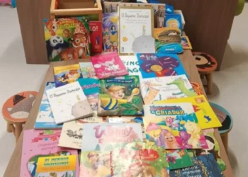 Biblioteca de Timbó leva leitura ao Hospital Santo Antônio