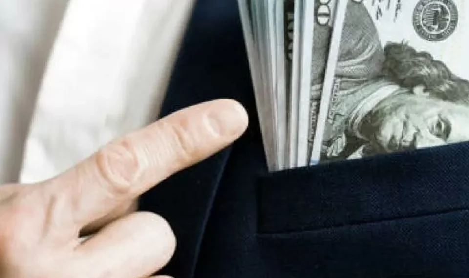 ¿Cuántos multimillonarios surgieron en el último año?