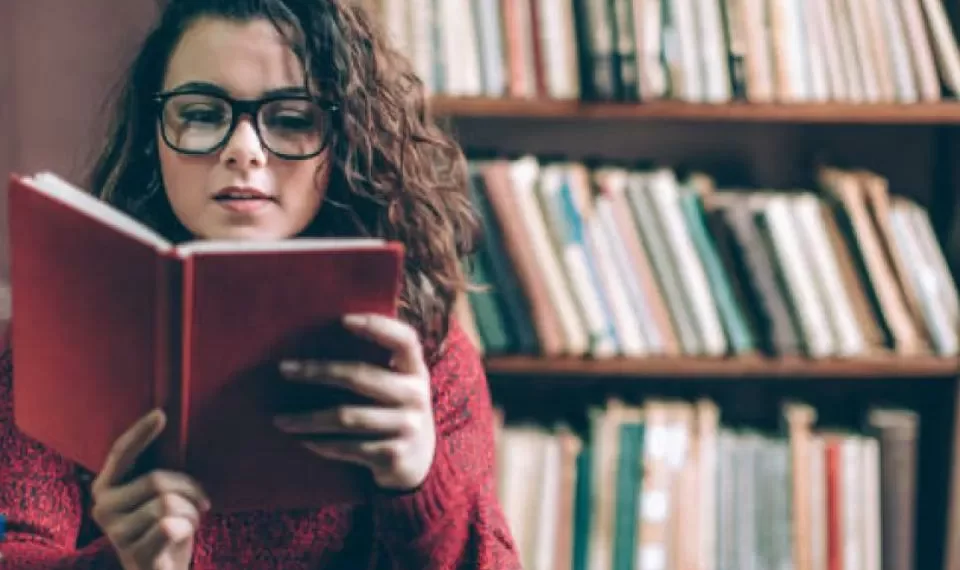 Recomendados Portafolio: ¿Se sacude el modelo educativo?