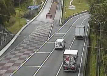 Caminhoneiro age rápido e evita tragédia ao perder freios no Paraná 