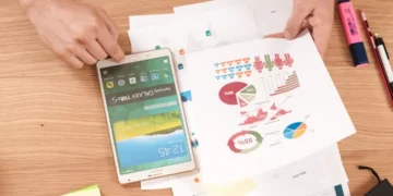 “Descubra o potencial positivo das finanças com Teodoro Almeida”